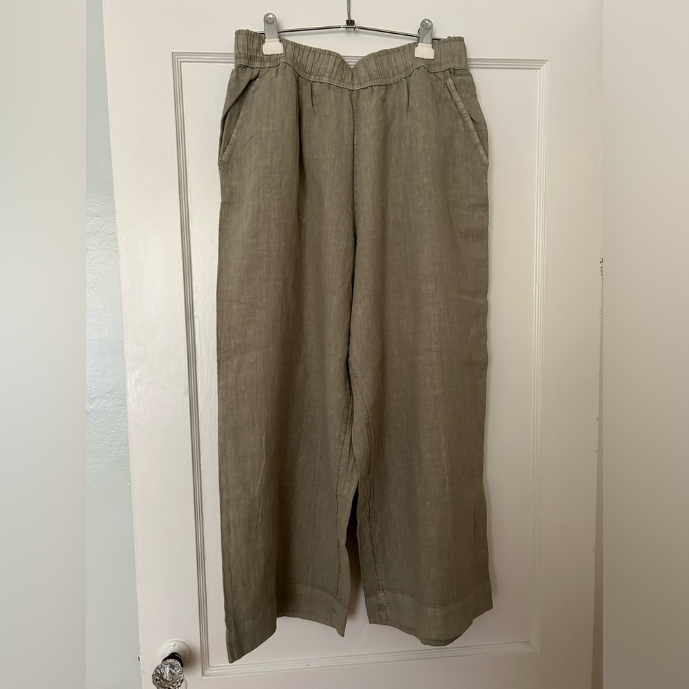 L Sage green linen pants